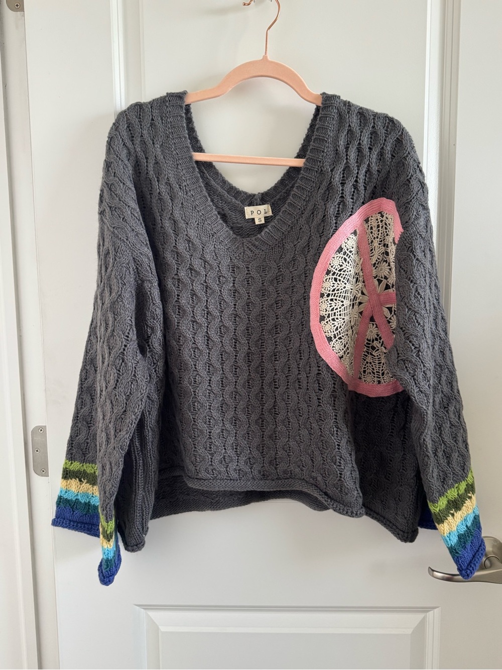 Peace Sign Sweater - Picture 4 of 8